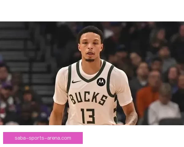 罗林斯狂砍24分三分如雨雄鹿大胜独行侠库兹马贡献20分